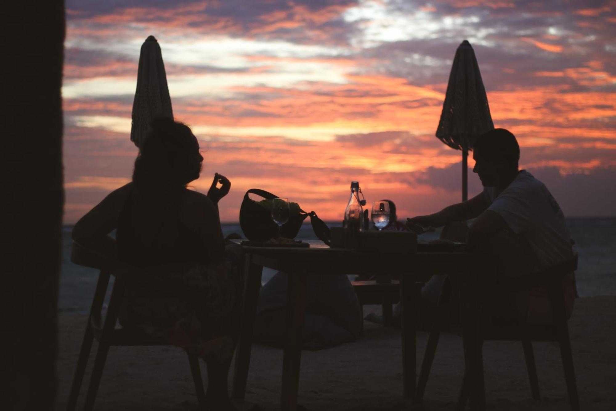 Lucky'S Hostel Gili Air Exterior photo